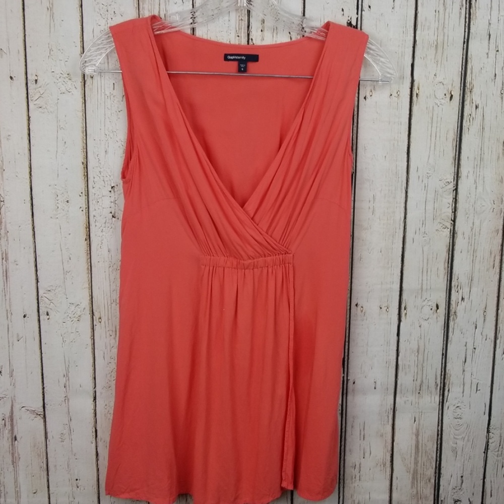 2 for $10 | GAP Maternity Tank